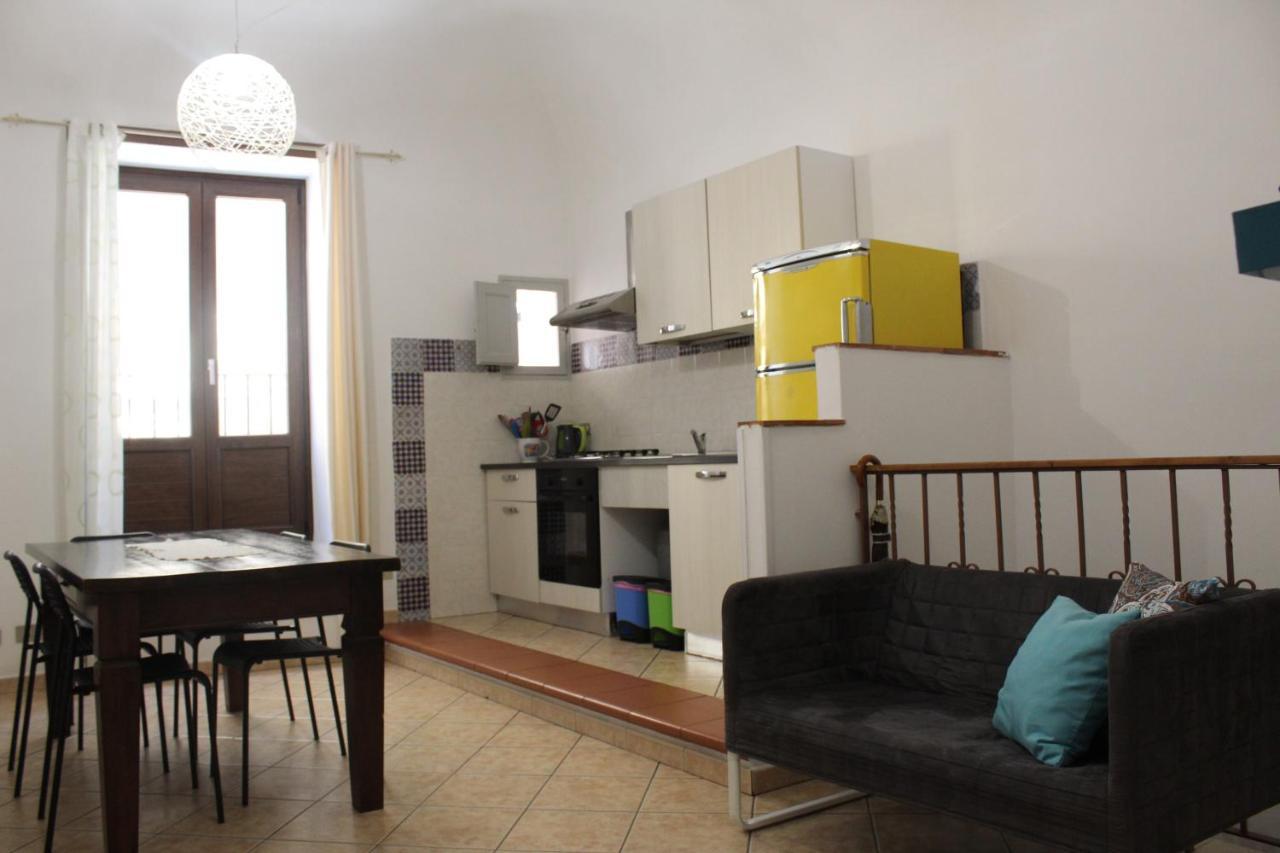 Casa Baby Friendly Apartment Чефалу Екстериор снимка